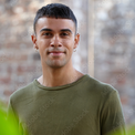 <strong>Ryan, 27</strong>